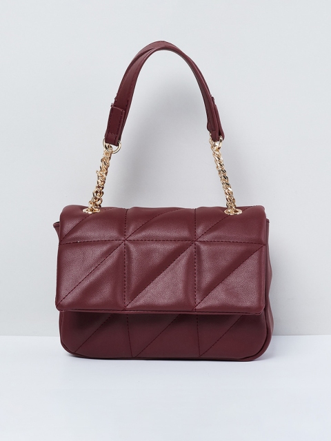 

max Maroon Textured Handheld Bag