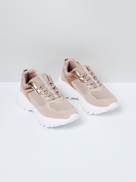 

max Women Dusky Pink Textured Sneakers