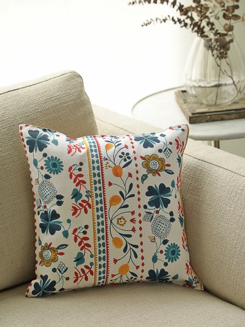 

BLUE BOAT Cream-Coloured & Blue Set of Single Geometric Square Cushion Covers