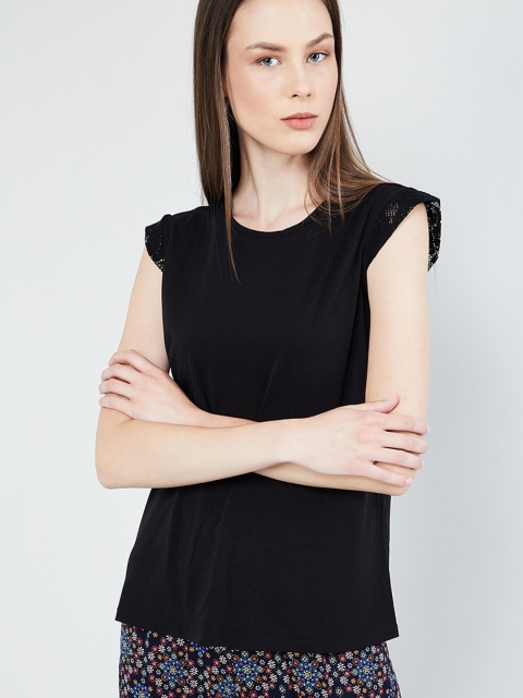 

max Women Black Solid Top