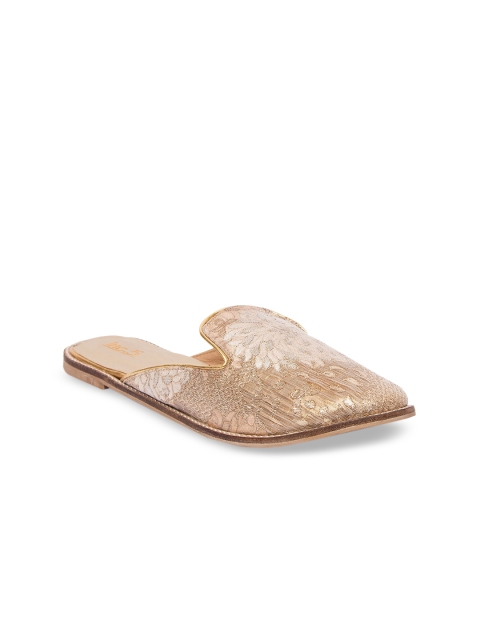 

Inc 5 Women Gold-Toned Woven Design Mules