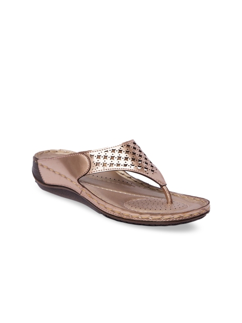 

Inc 5 Women Gunmetal-Toned Solid Sandals, Metallic