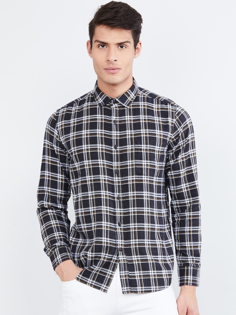 max Men Black & White Regular Fit Checked Casual Shirt