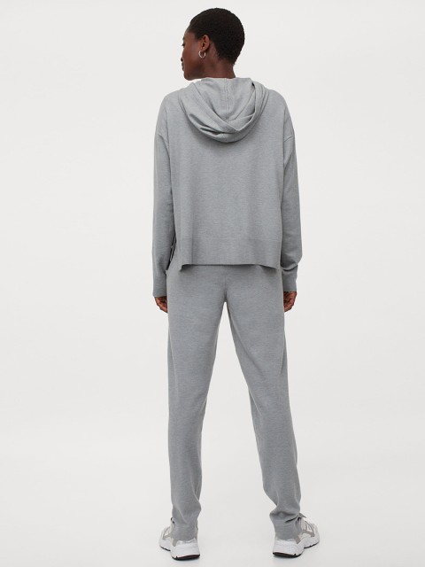 

H&M Men Grey & Blue Fine-Knit Joggers