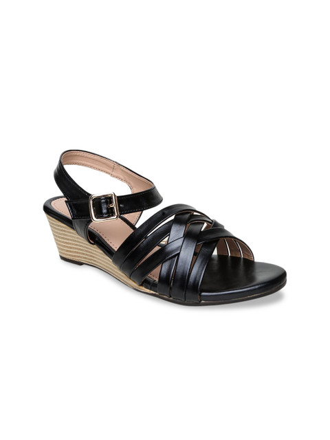 

VALIOSAA Women Black Solid Sandals