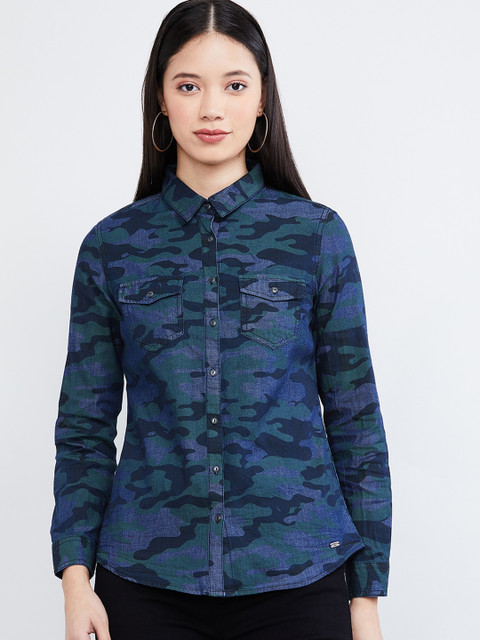 

max Women Blue & Green Camouflage Print Casual Shirt