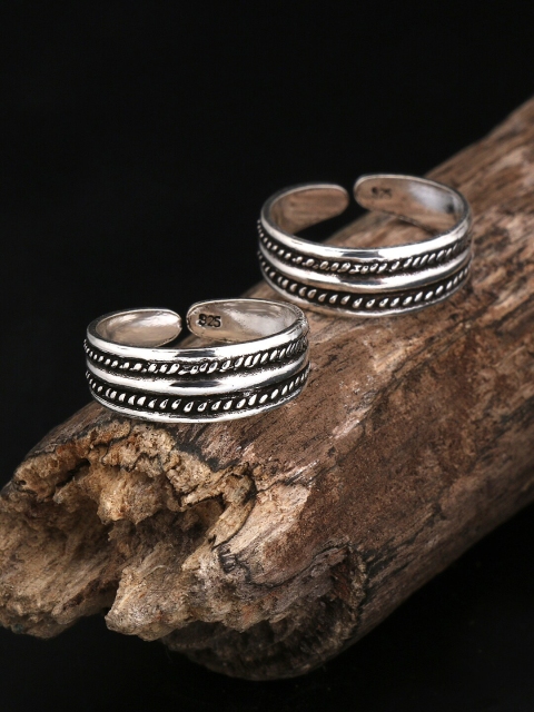 

Yellow Chimes Set of 2 Silver-Plated 925 Sterling Silver Silver Toe Rings