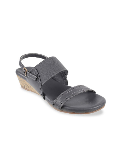 

Metro Women Grey Textured Heels