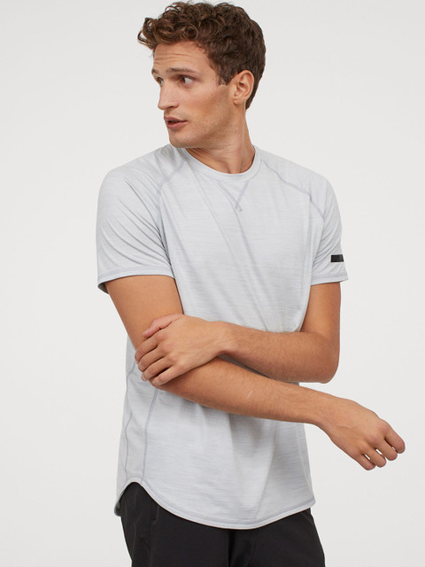 

H&M Men Grey Solid Sports Top Loose Fit