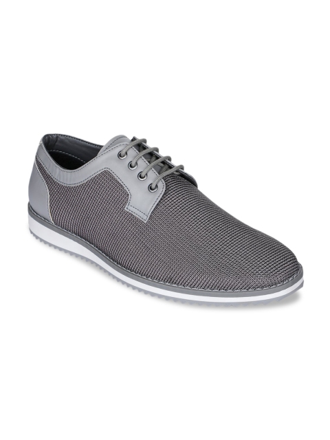 

CASOR Men Grey Colourblocked Sneakers