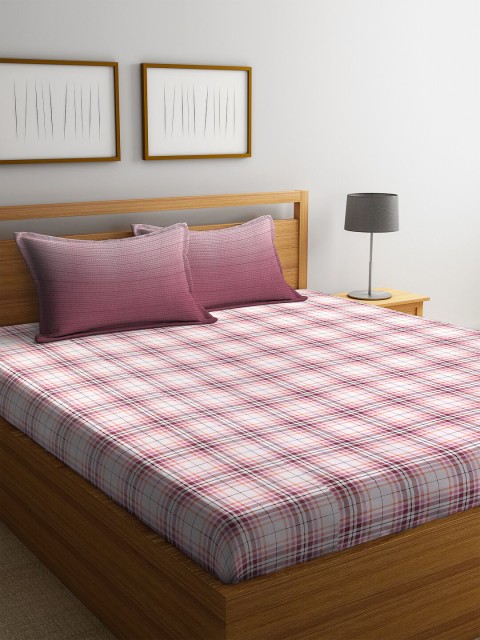 

Trident Pink & Purple Geometric 144 TC Cotton 1 Queen Bedsheet with 2 Pillow Covers