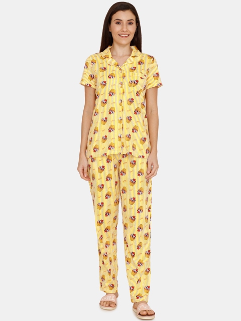 

Zivame Women Yellow Printed Night suit