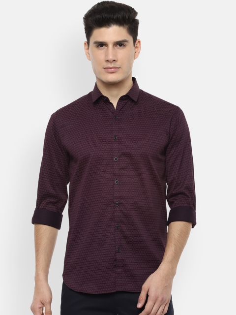 

V Dot Men Burgundy Regular Fit Printed Casual Shirt