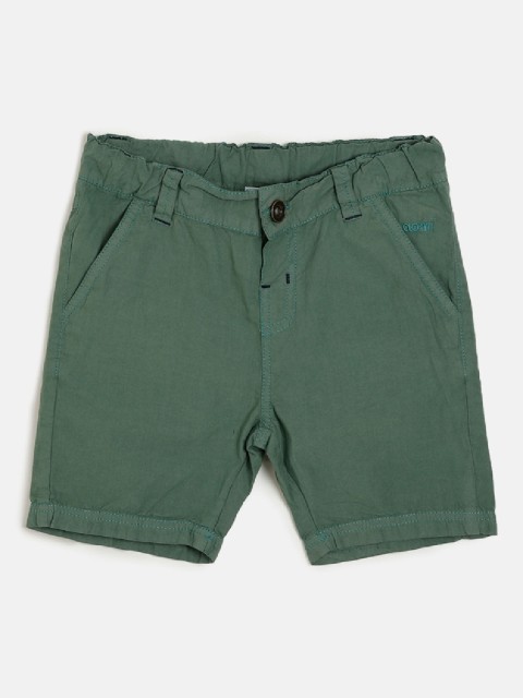 

Aomi Boys Green Solid Regular Shorts