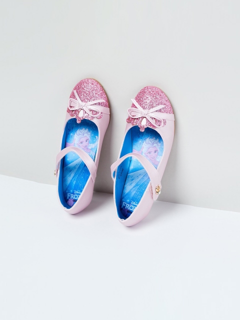 

max Girls Pink Printed Pumps