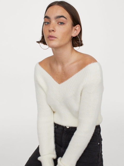 

H&M Women White Solid V-neck Sweater