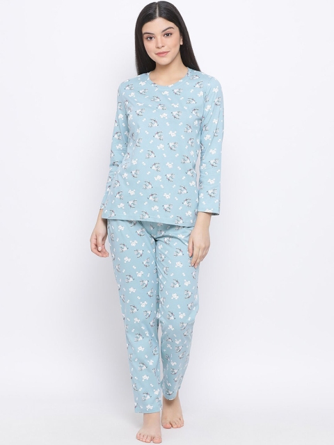 

Kanvin Women Blue Printed Night suit