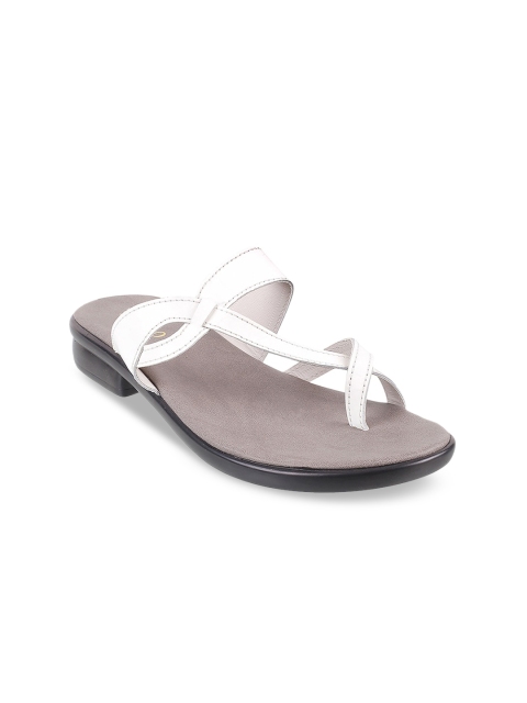 

Metro Women White Solid Leather One Toe Flats
