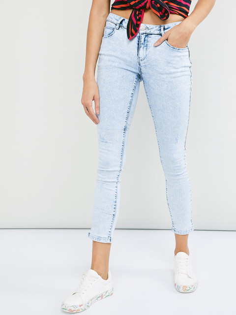 

max Women Blue Skinny Fit Mid-Rise Clean Look Stretchable Jeans