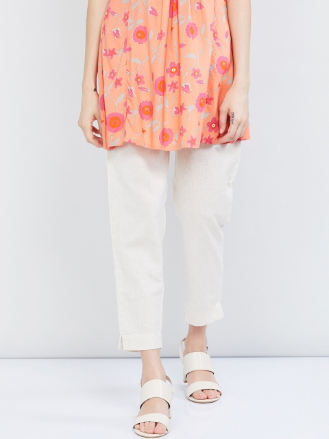 

max Women Off-White Regular Fit Solid Regular Trousers