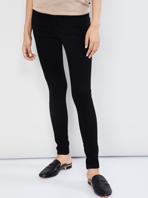 

max Women Black Skinny Fit Mid-Rise Clean Look Stretchable Jeans