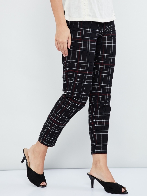 

max Women Black Regular Fit Checked Cigarette Trousers