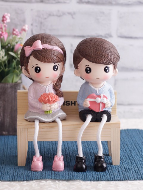 

WISHTANK Set Of 2 Pink & Blue Cute Couple With Hanging Legs Showpieces