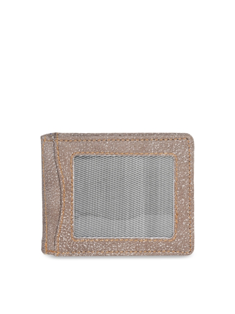 

Peseta Men Brown Textured Leather Money Clip