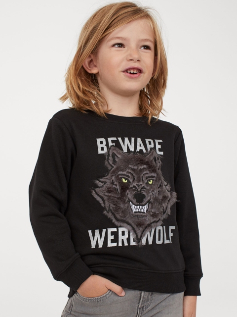 

H&M Boys Black Printed Sweatshirt