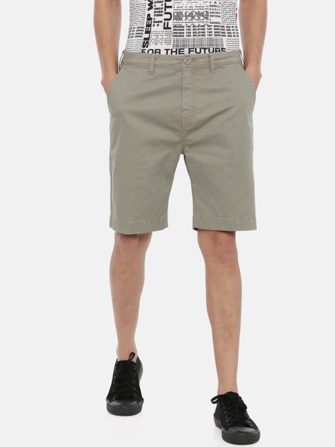

Breakbounce Men Khaki Solid Slim Fit Regular Shorts