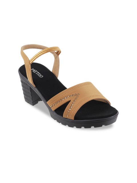 

Metro Women Beige Solid Heels