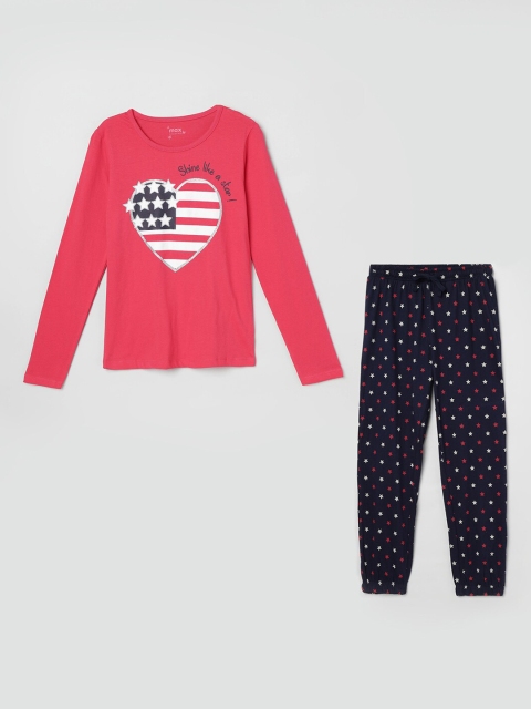 

max Girls Coral Pink & Black Printed Night suit