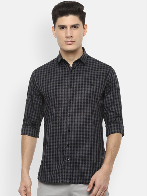 

V Dot Men Black & Grey Regular Fit Checked Casual Shirt