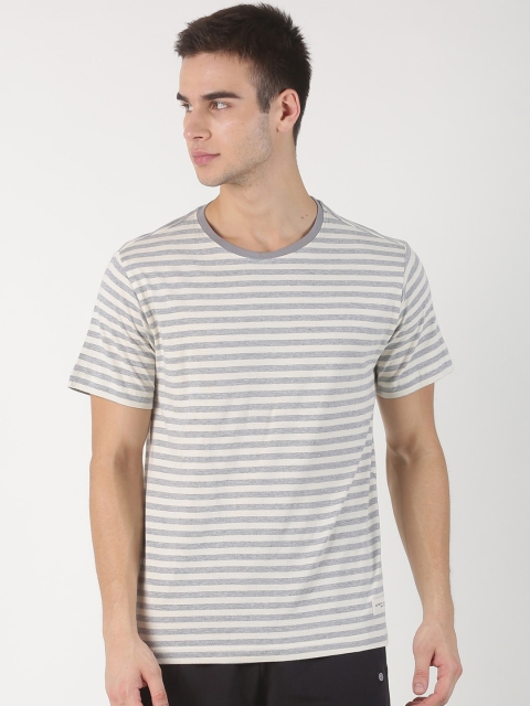 

Soul Space Men Grey & White Striped Organic Cotton T-shirt
