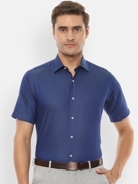 

Van Heusen Men Blue Slim Fit Solid Formal Shirt