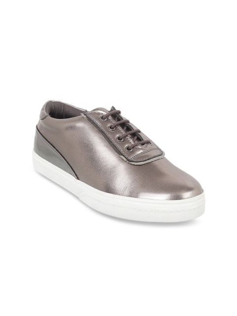 

Mochi Girls Grey Sneakers