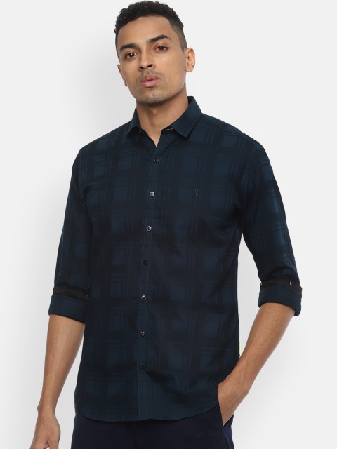 

V Dot Men Navy Blue Slim Fit Self Design Casual Shirt