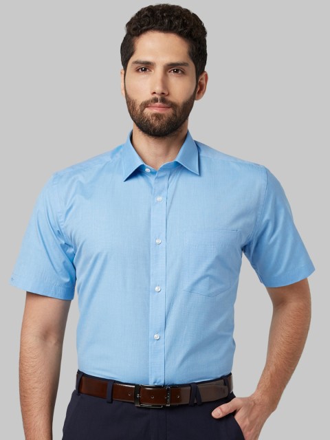 

Park Avenue Men Blue Regular Fit Solid Formal Shirt