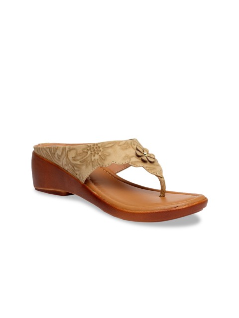 

Butterflies Women Beige Textured Heels