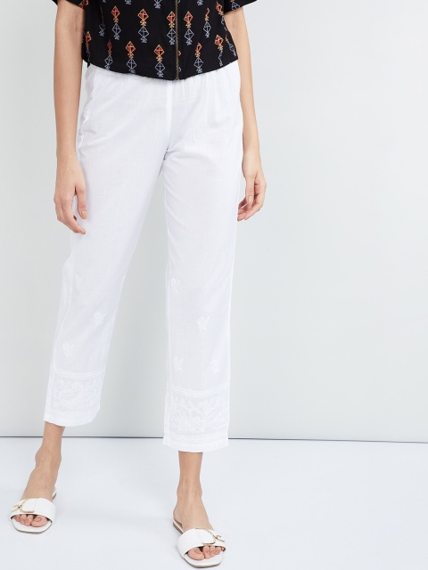 

max Women White Regular Fit Solid Regular Trousers