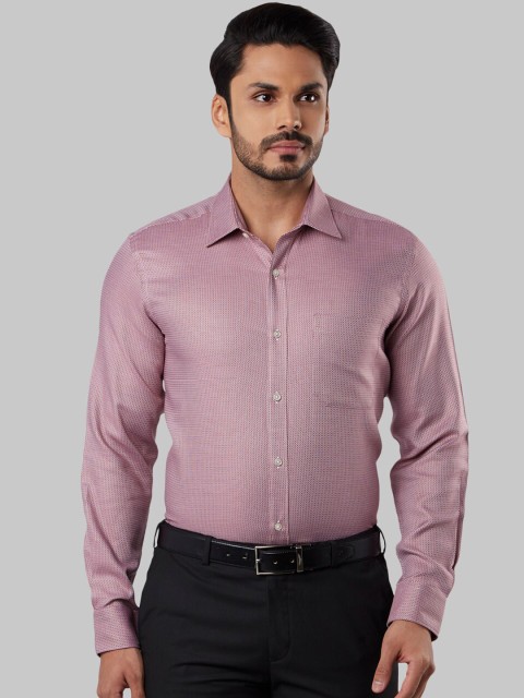 

Raymond Men Red Regular Fit Self Design Formal Shirt