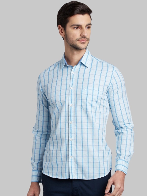 

Parx Men Blue Slim Fit Checked Casual Shirt