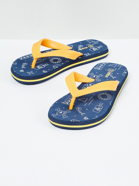 

max Boys Yellow & Navy Blue Printed Thong Flip-Flops