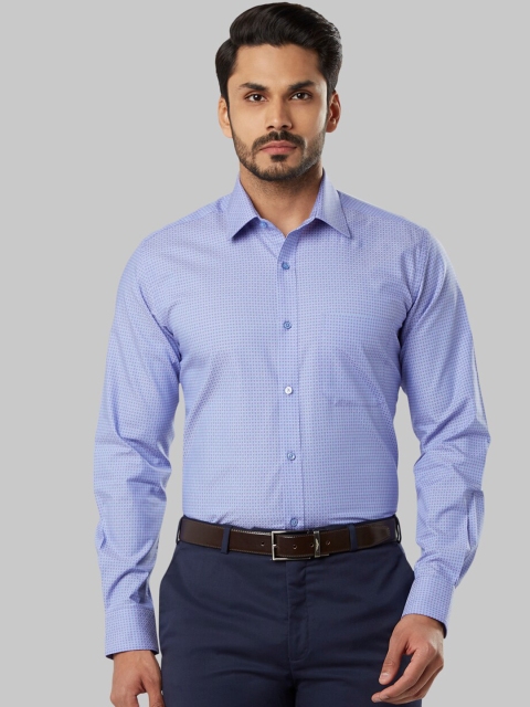 

Raymond Men Blue Regular Fit Solid Formal Shirt