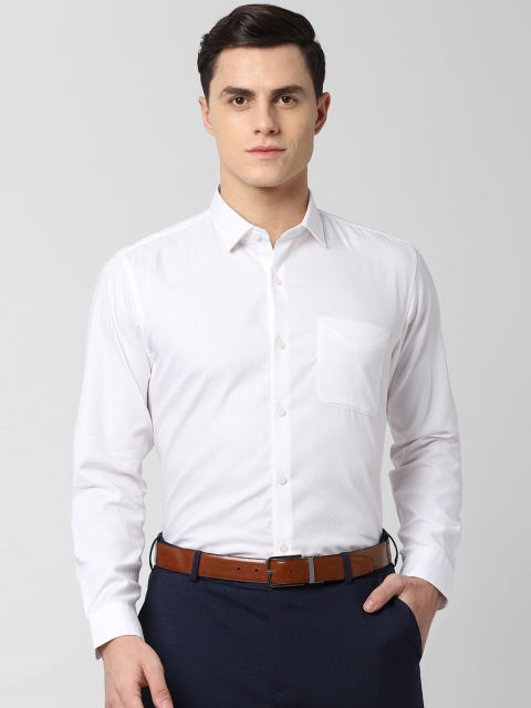 

Peter England Elite Men White Regular Fit Solid Formal Shirt
