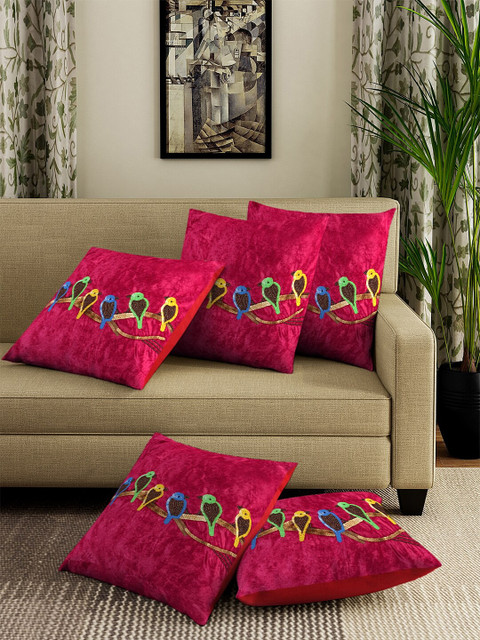 

DREAM WEAVERZ Pink & Gold-Coloured Set of 5 Embellished Velvet Square Cushion Covers