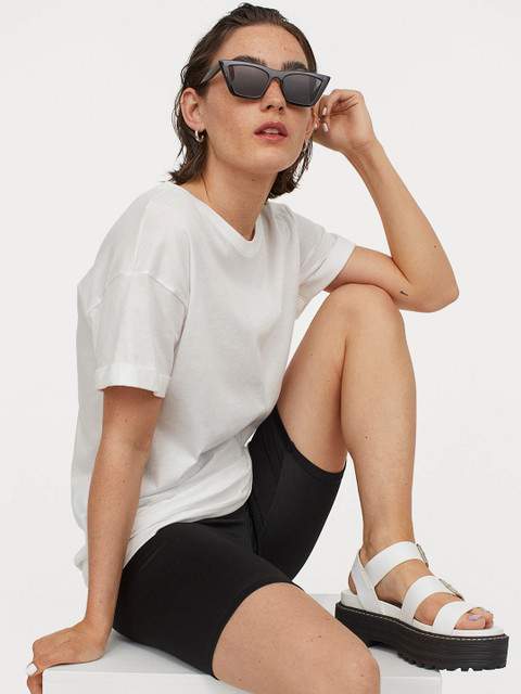 

H&M Women White Solid Long Tee