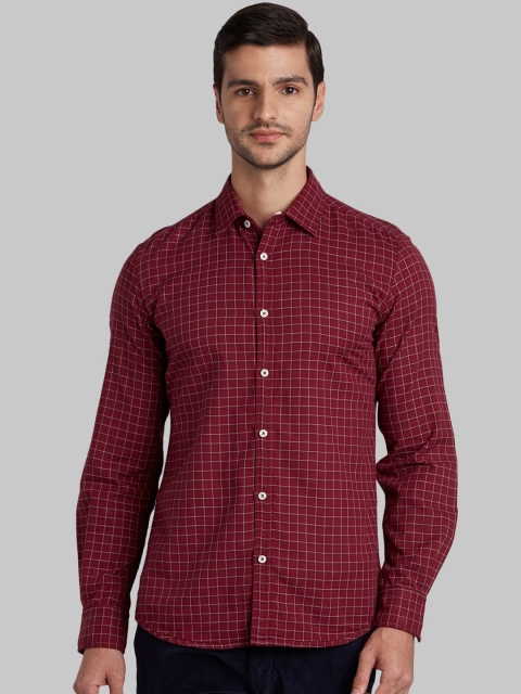 

Parx Men Red & Black Slim Fit Checked Casual Shirt