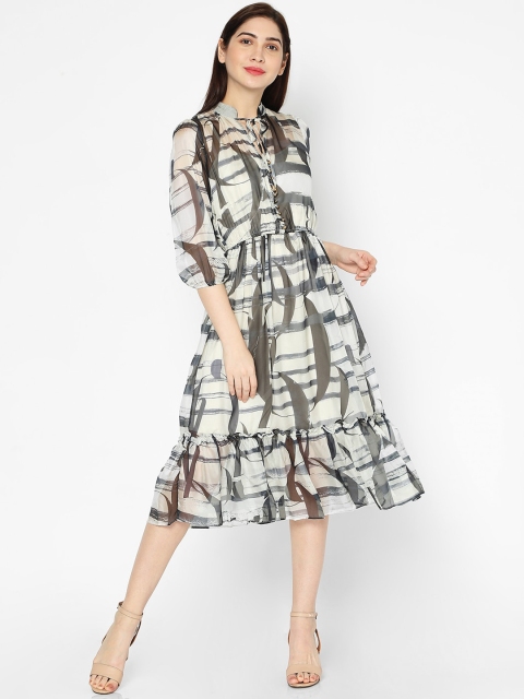 Deal Jeans Women Cream & Black Printed Fit and Flare Dress