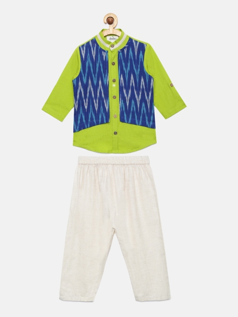 

Tutus By Tutu Boys Green & White Solid Kurta & Pyjamas with Attached Ikat Jacket